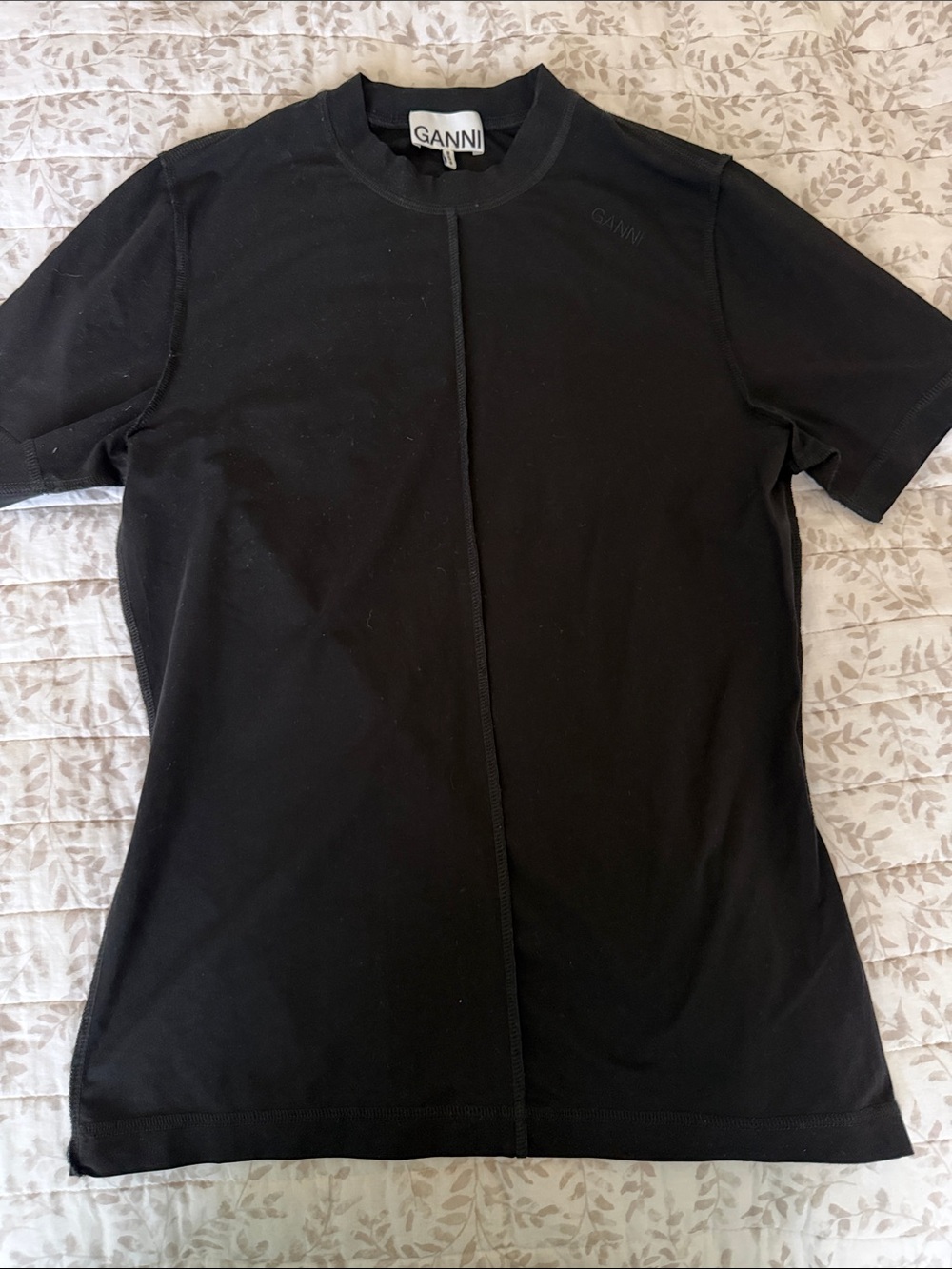 Ganni Black Short-Sleeve Crewneck T-Shirt with Center Seam